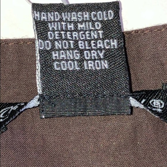 Rachael and Chloe Cute Embroidered Skirt - Picture 4 of 4